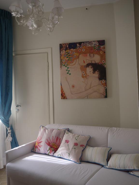 Appartamento CASA GRANDIS Dimora di Charme nel Cuore di Bordighera Camera foto